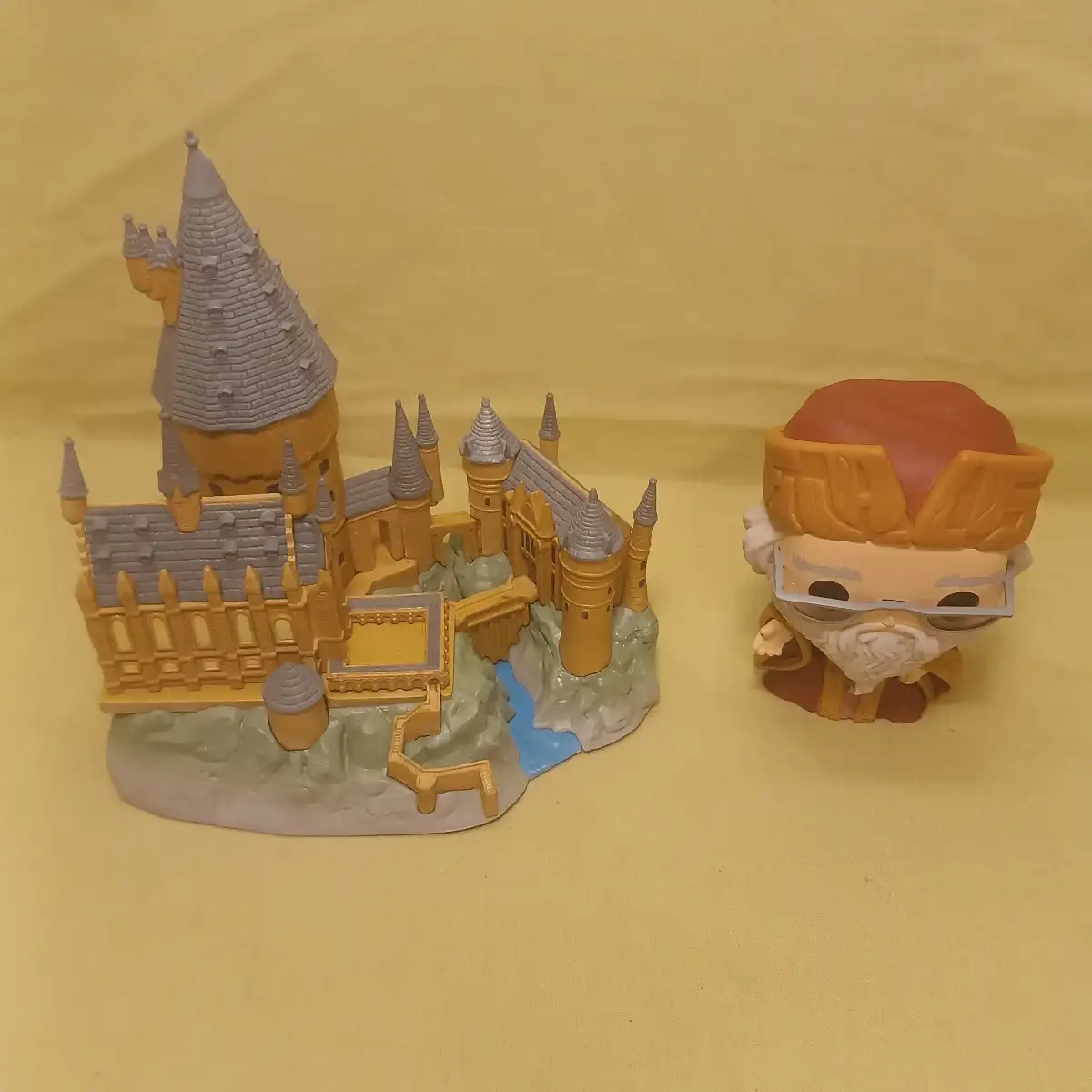 Pop ! Albus Dumbledore avec Poudlard