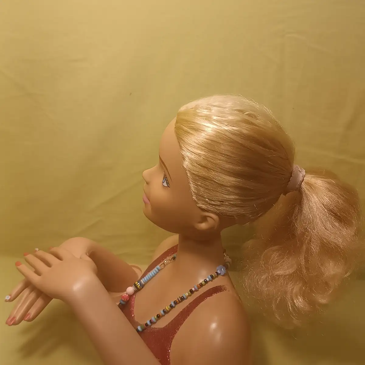 Tête à coiffer barbie